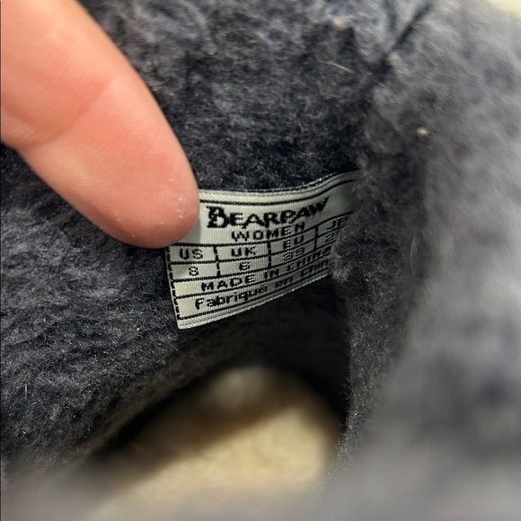 BearPaw Megan Women's Cozy Grey Smoke Leather Suede Ankle Booties NWOT - Picture 2 of 13